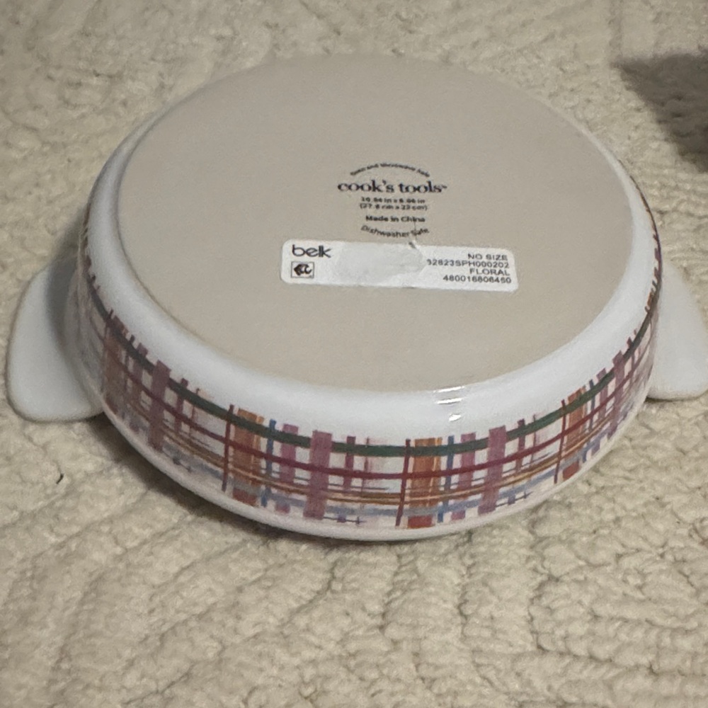 Ceramic Baker in Cream with Multicolor Plaid Trim